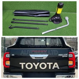 Toyota Hilux Sr5 Trd, Wheel Jack + Handles + Spanner