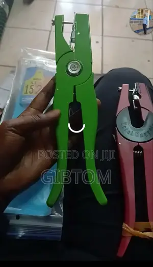 Eartags Application Pliers