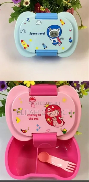 Kids Cartoon Themed Snacks Box With Bottle Set