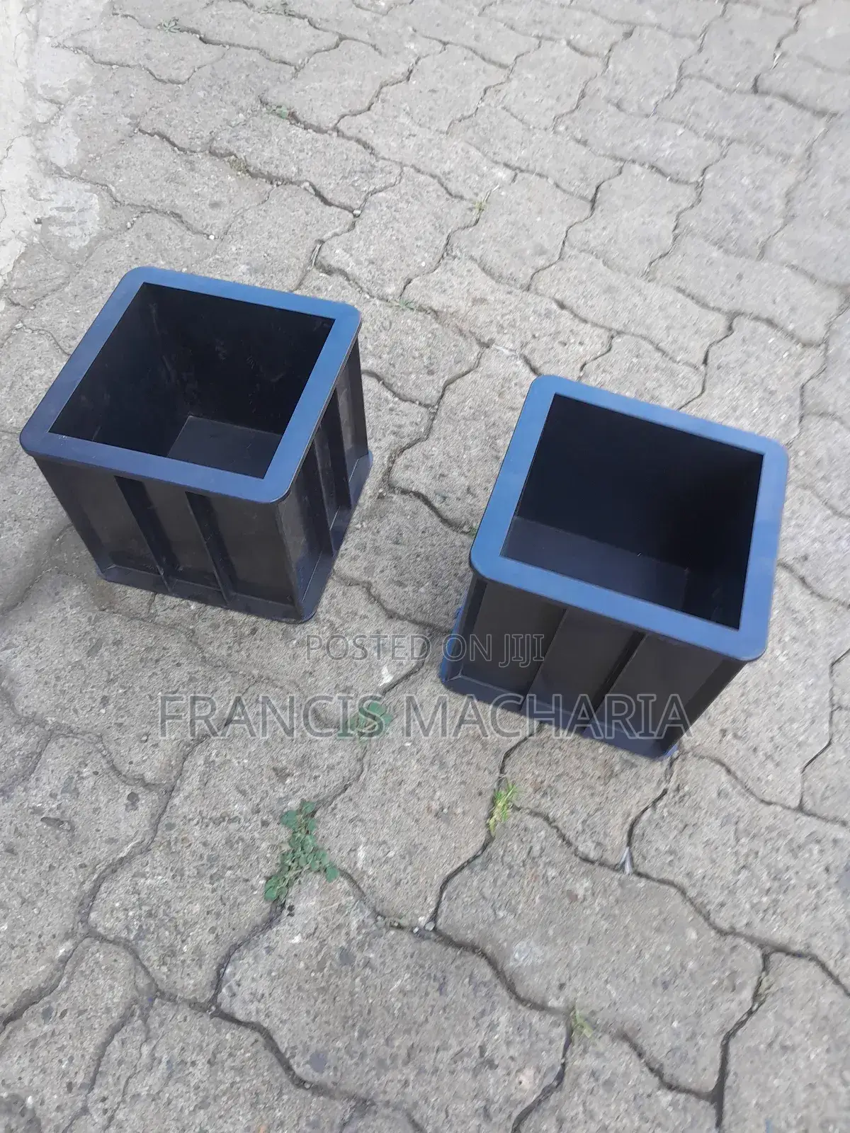 Durable Plastic Test Cube Moulds