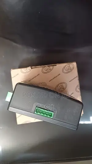 Centurion D10 Smart Charger