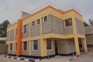 Furnished 3bdrm Townhouse/Terrace in Twin Purim, Rimpa for sale
