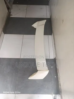 Abs Plastic Universal Sport Spoiler for Saloon Cars