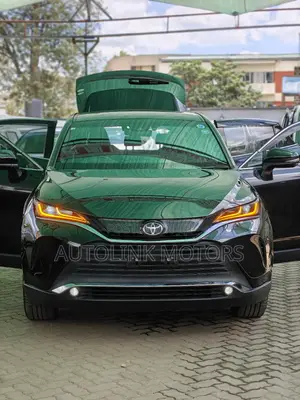 Toyota Harrier 2.0 2020 Black