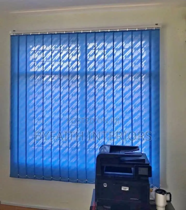 Neat Vertical Office Blinds