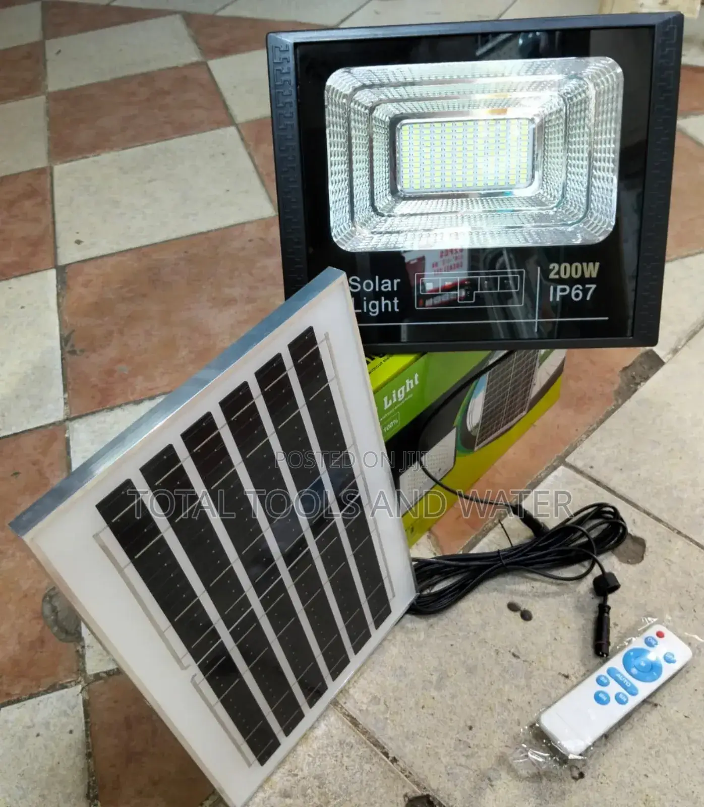 Bright Brand New Floodlights 200w