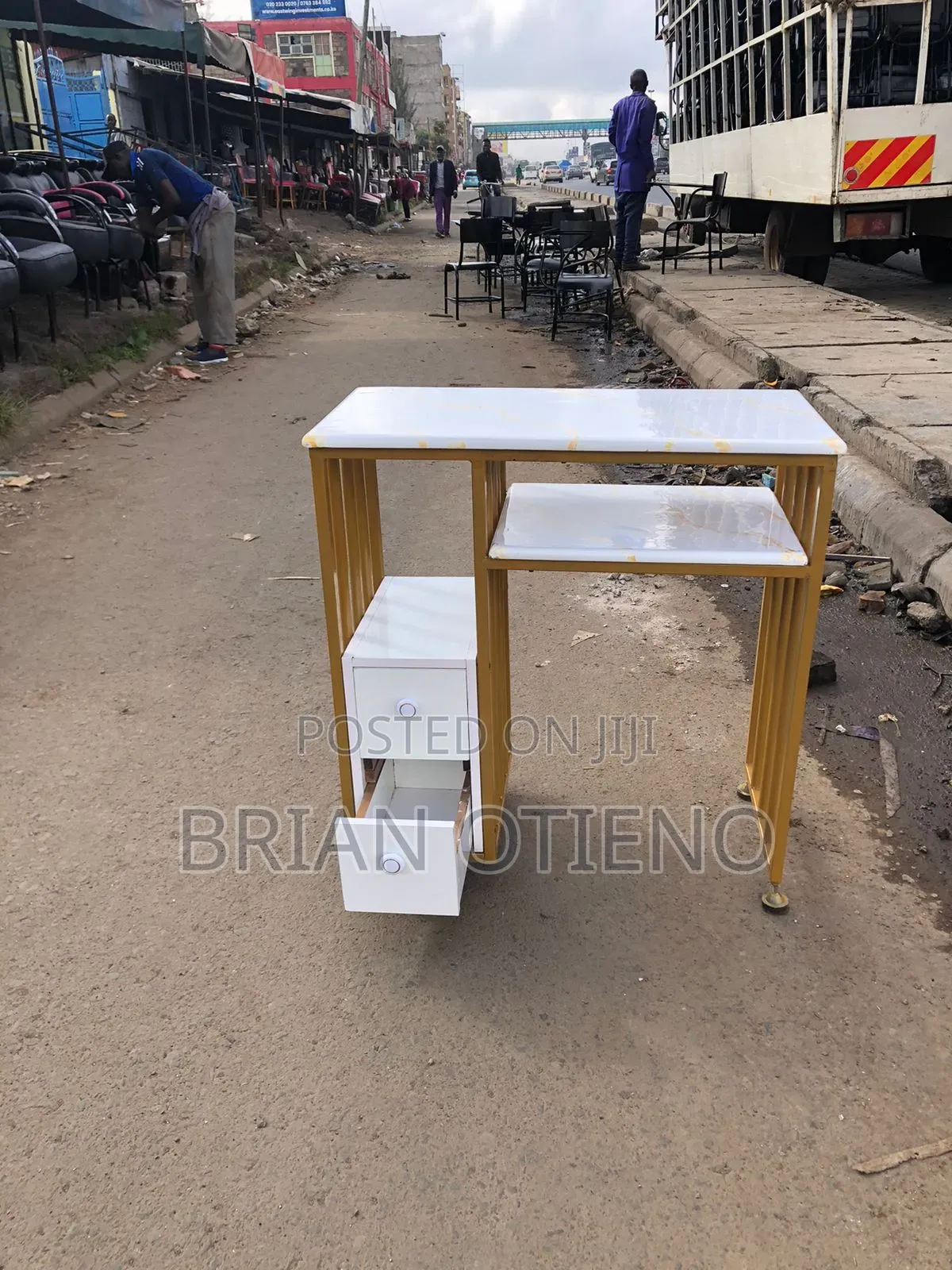Nails Manicure Tables