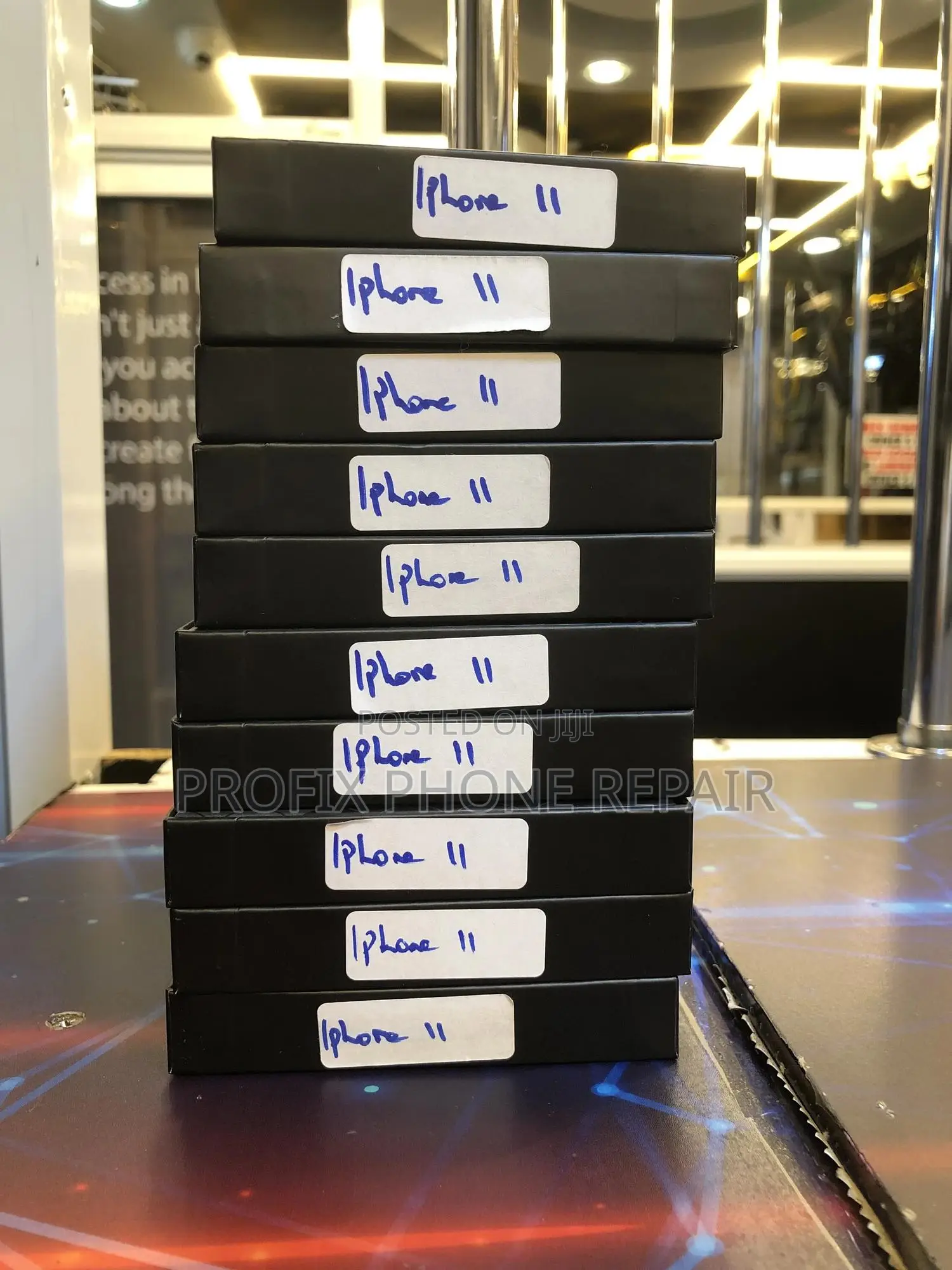 Original iPhone 11 Plain Cracked Screen Replacement +Installation