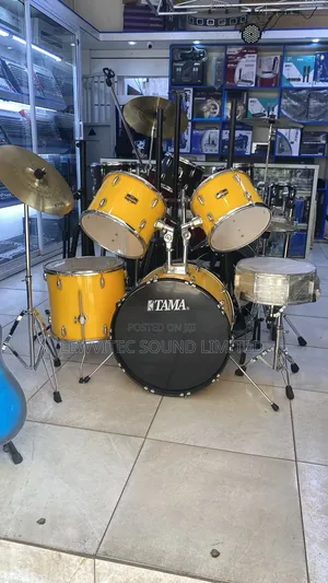 Tama 5 Pc Drumset