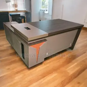 Executive Director/Manager Desk