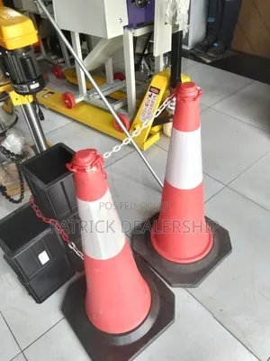Heavy Duty Reflective Traffic Cones