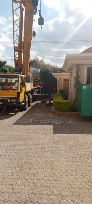 Crane for Lifting and Errands Are Accessible