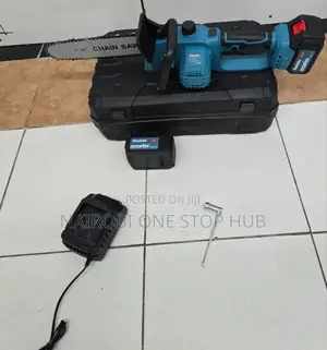 Makita Cordless Chainsaw 12"