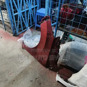 Daihatsu Mira 2018 Fender