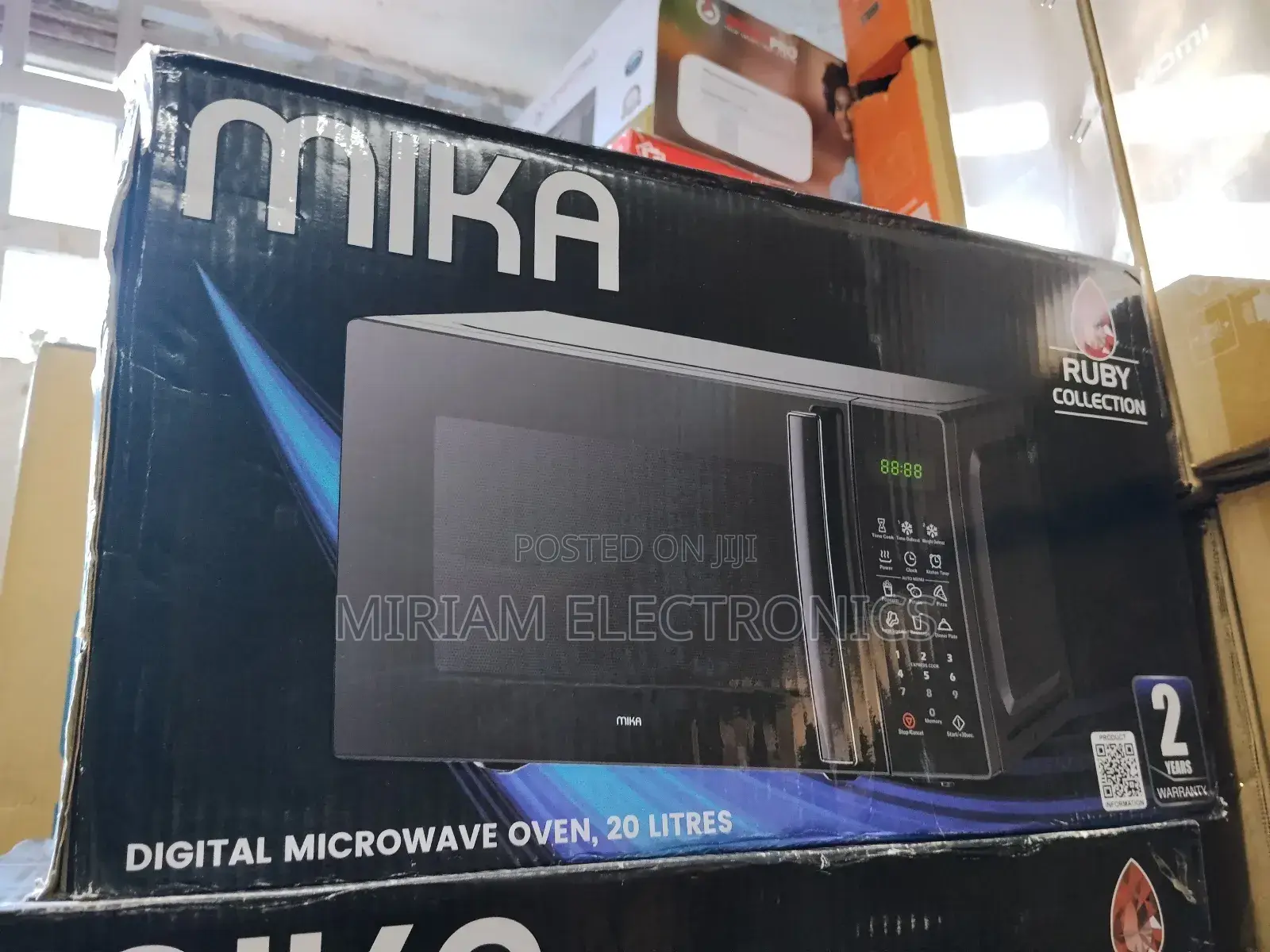Mika 20 Litres Digital Microwave With Handle
