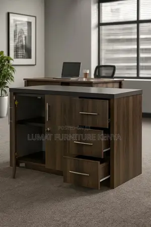 Credenza / Sideboard Cabinet