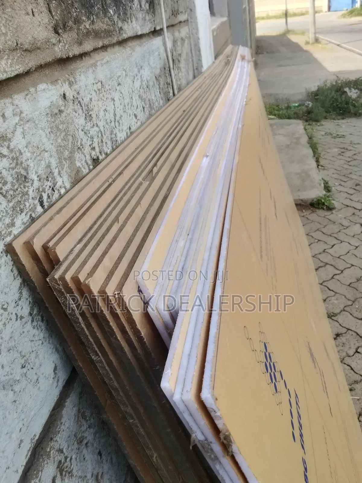 4fts by 8fts Clear Perspex Sheet