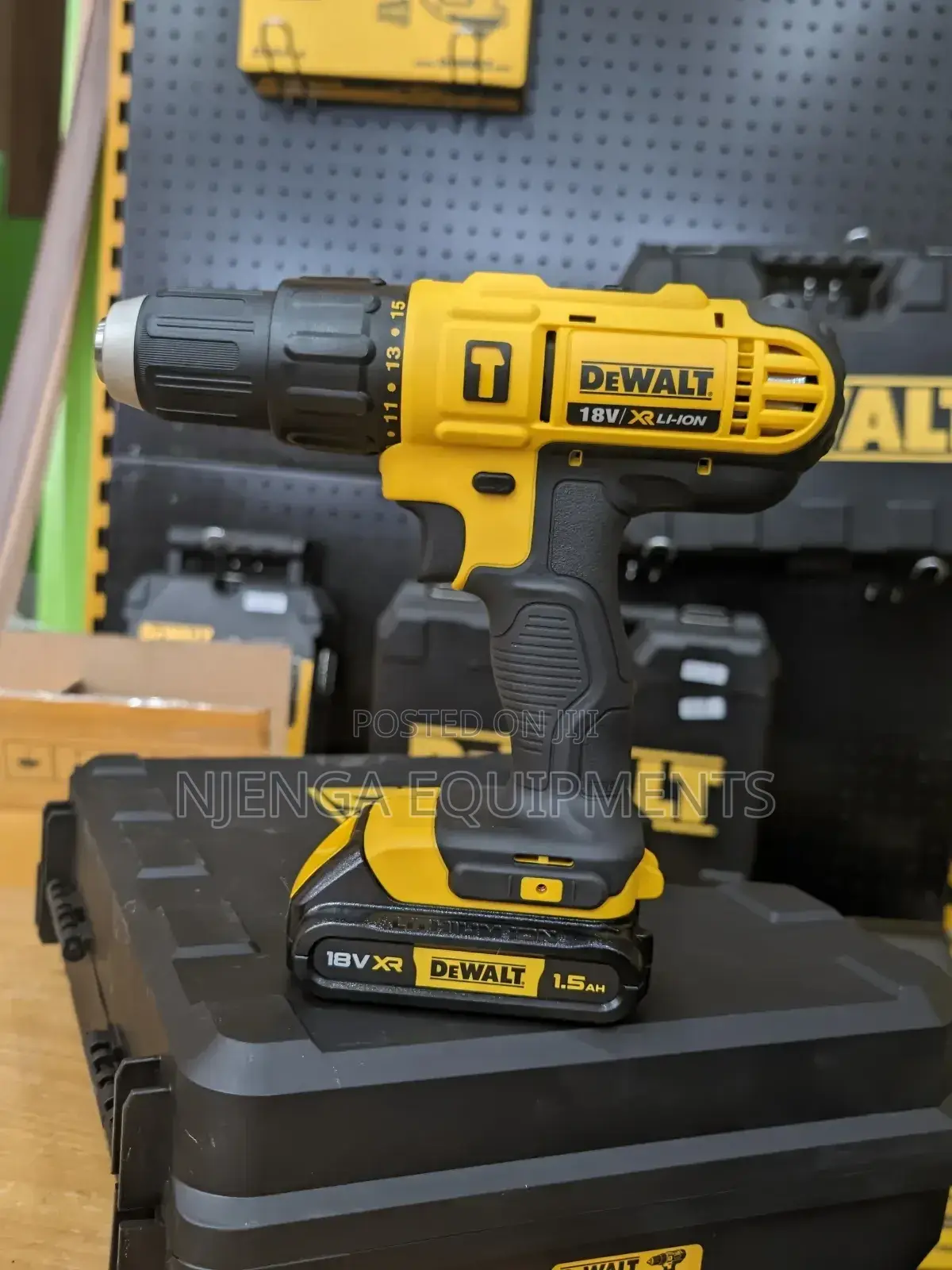 Dewalt Dcd771s2-B5 18v Cordless Drill
