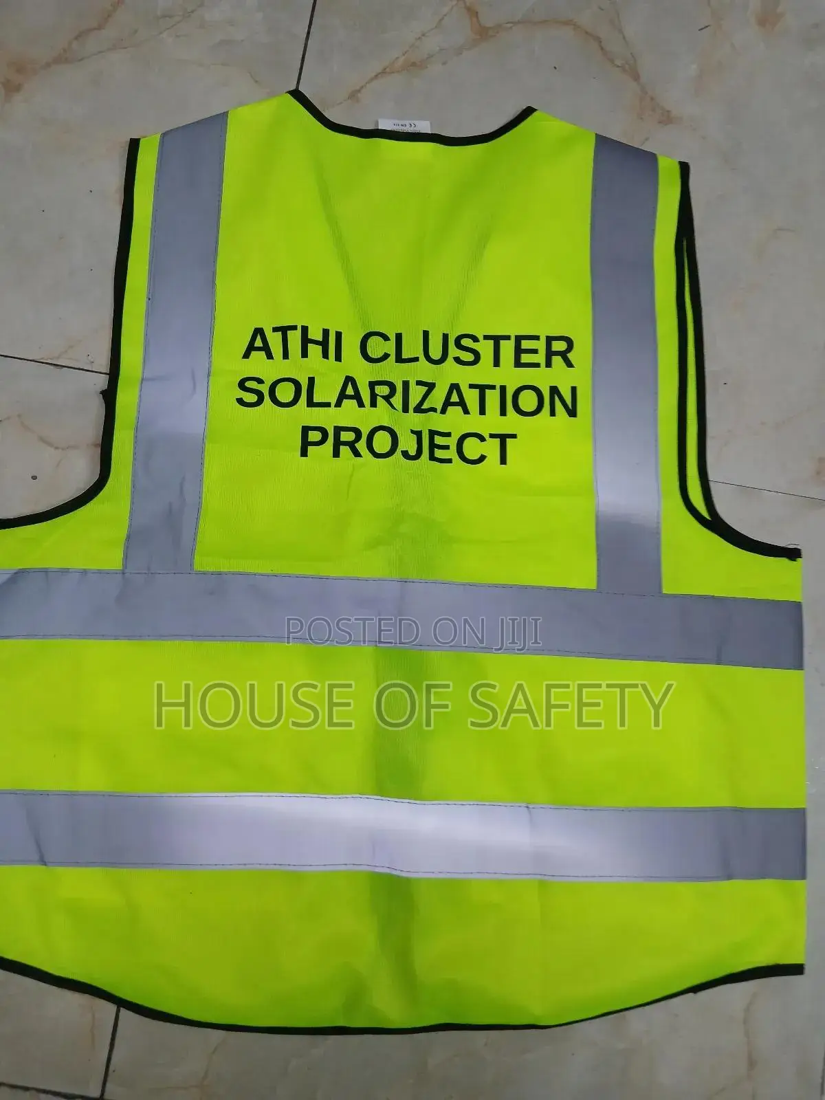Smart Cloud Solar Branded Reflectors With Zip