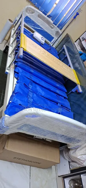 Double Crank With Ripple Mattress