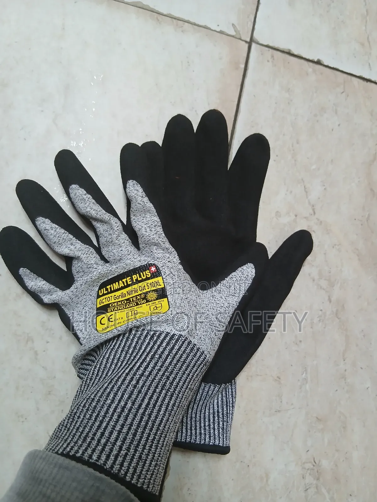 Glove For Handling Sharp Objects