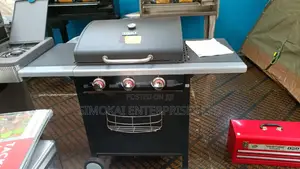 3 Burner Gas Bbq Grill+ Bbq Accessories