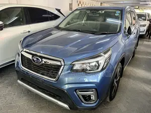 Subaru Forester Base AWD 2019 Blue