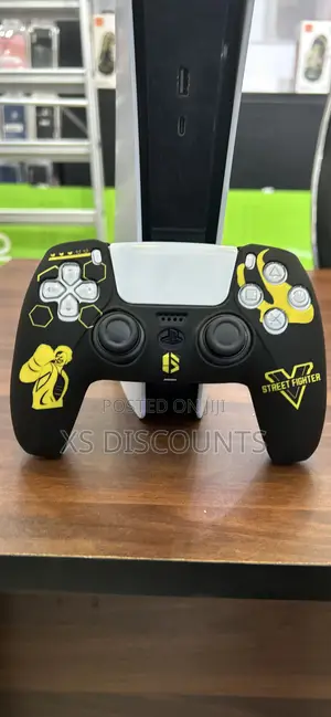 Play Station 5 Street Fighter Custom Controller Skin