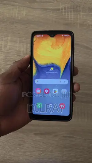 Samsung Galaxy A20 32 GB Black
