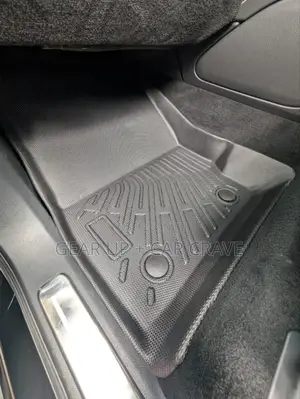 G Wagon Tpe Floor Mats