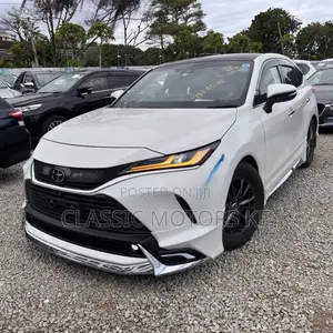 Toyota Harrier 2021 White