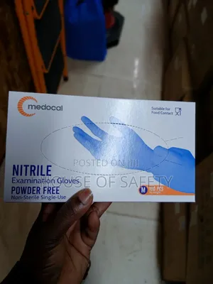 Abox With 50 Pairs Of Nitrile Gloves Powder Free