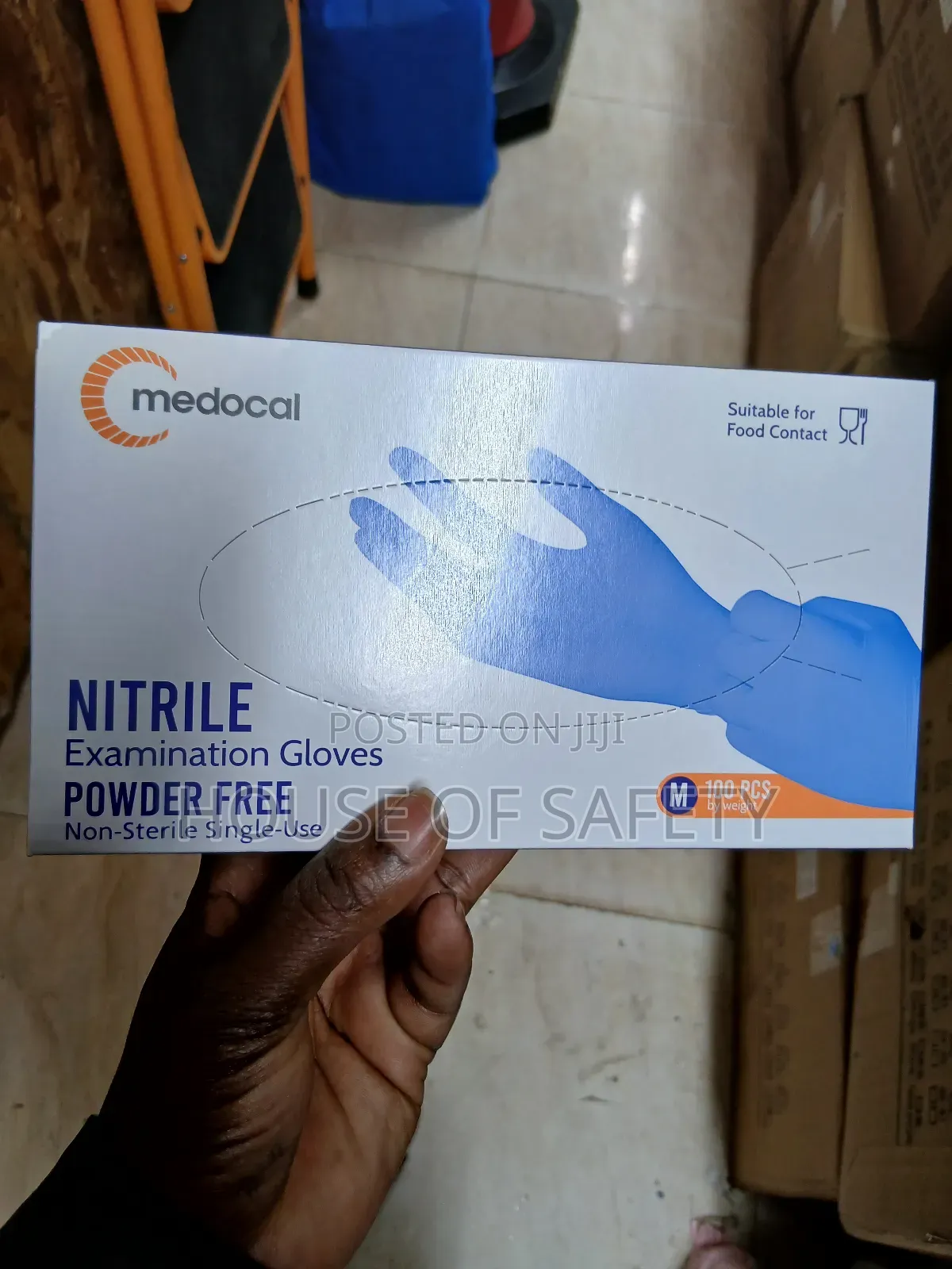 Single Use Nitrile Gloves A Box