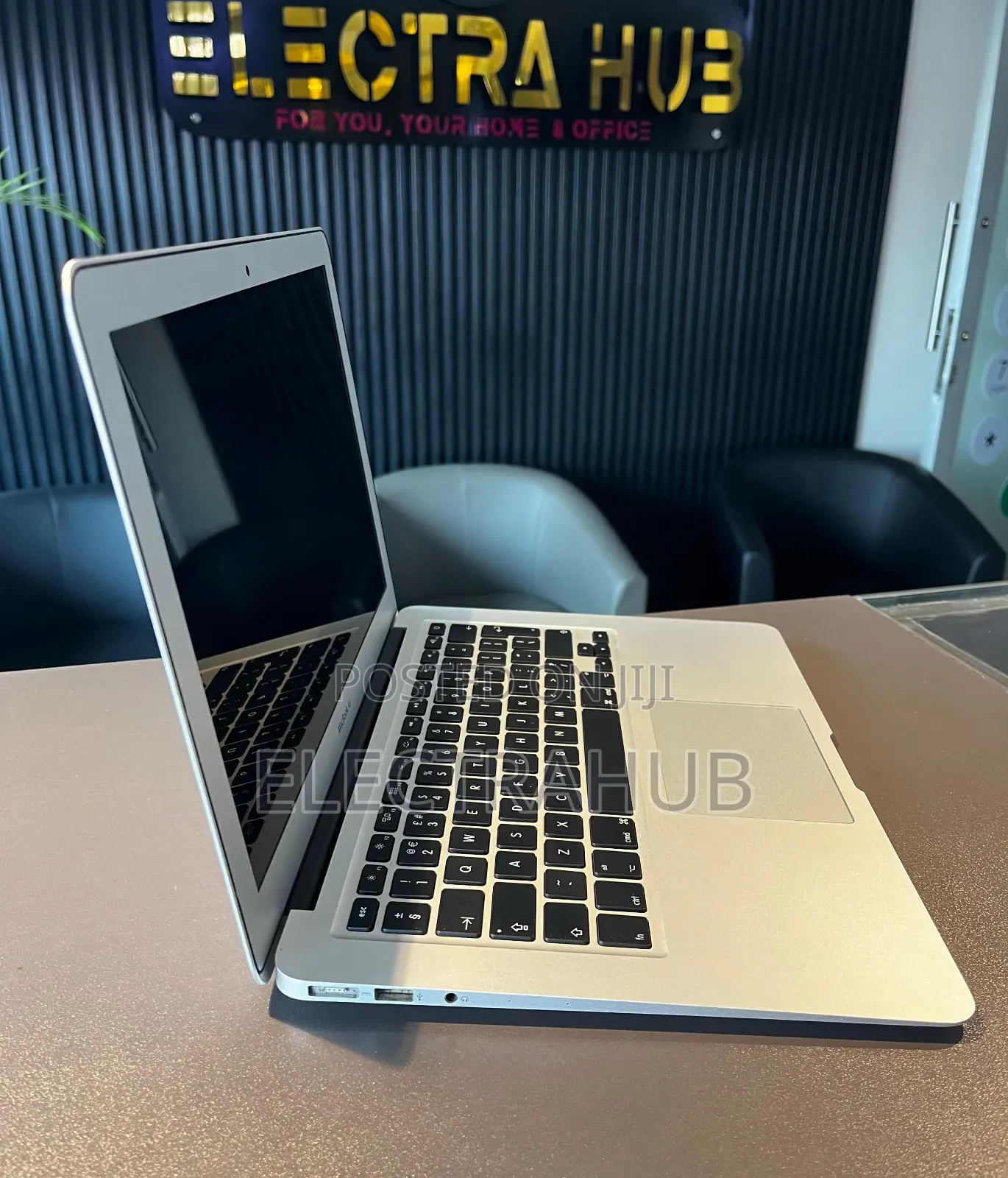 Laptop Apple MacBook Air 8GB Intel Core I7 SSD 128GB