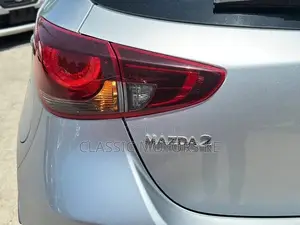 Mazda 2 2019 Silver