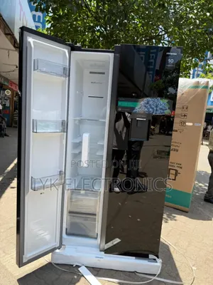 Hisense Ref558dr B-G 541l Side by Side: Sleek Black Glass Cooling