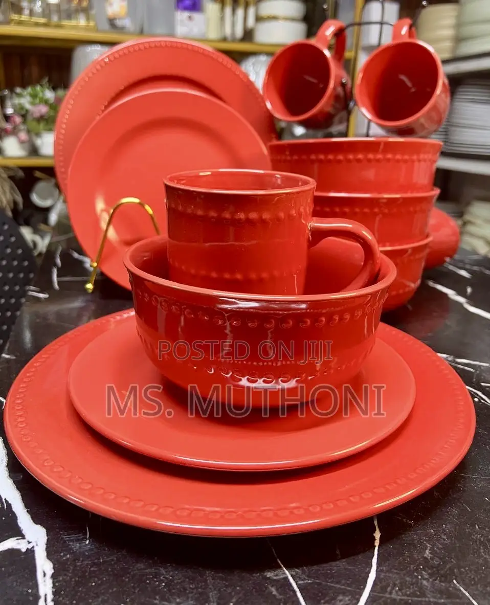 Textured Rim 16 PCS Red Dinner Set*