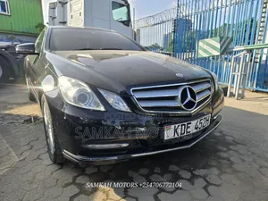 Mercedes-Benz E250 2015 Black