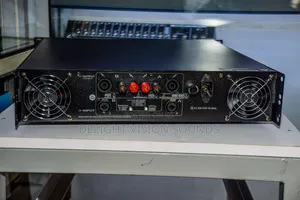 Amplifier Peavey 4000 Watts