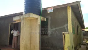 10bdrm House in Mtambo for sale