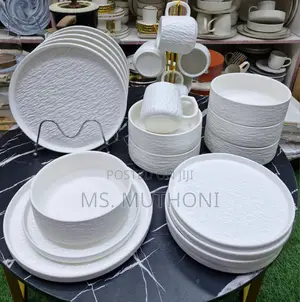 White 24 PCS Rock or Ribbed Texture Dinner Set
