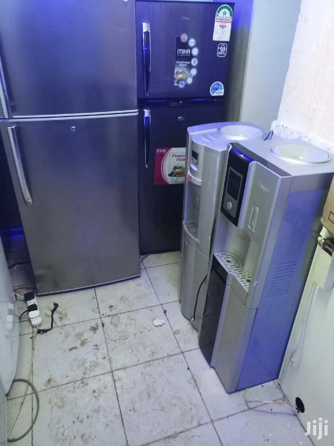 Water Dispenser Hot And Cold