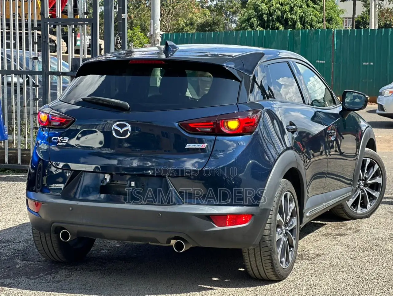 Mazda CX-3 2019 Blue