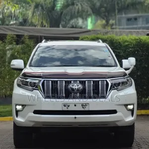 Toyota Land Cruiser Prado 2.8 2019 White