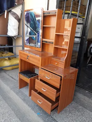 Makeup Dressing Table With Drawers – Spacious Storage