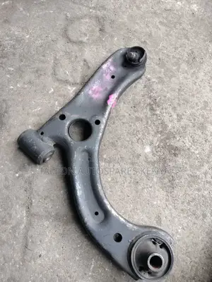 Daihatsu Mira Lower Control Arms