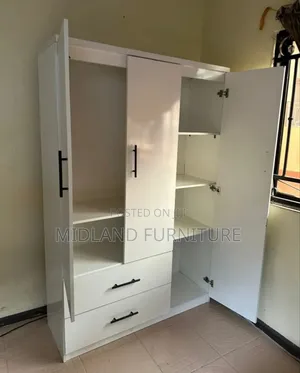 Bedroom Wardrobe Cupboard / Closet in Nairobi