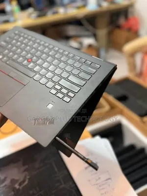 Laptop Lenovo ThinkPad X1 Yoga 8GB Intel Core i5 SSD 256GB