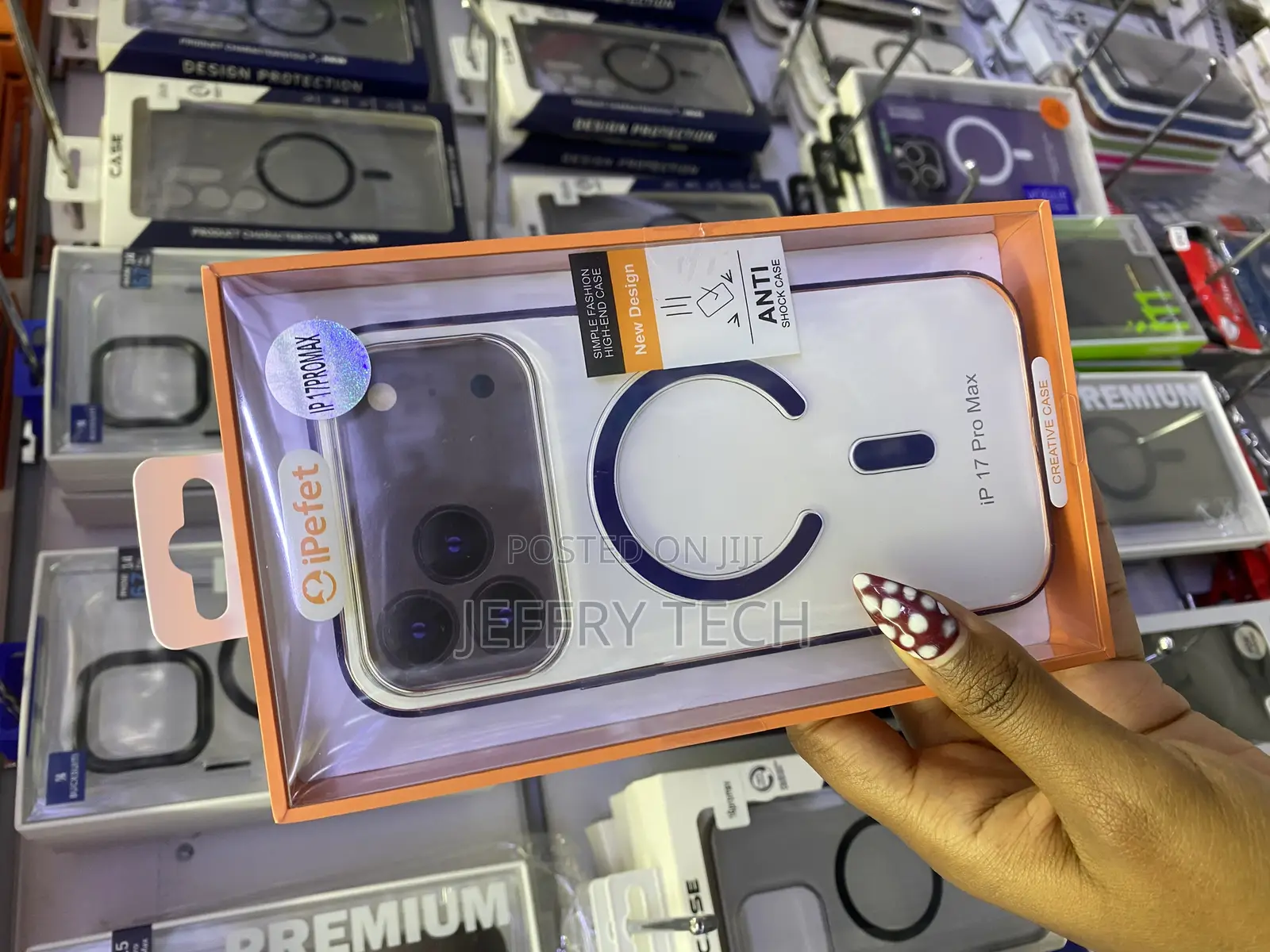 Canshn iPhone 17 Pro Max Clear Blue Plated Magsafe Case