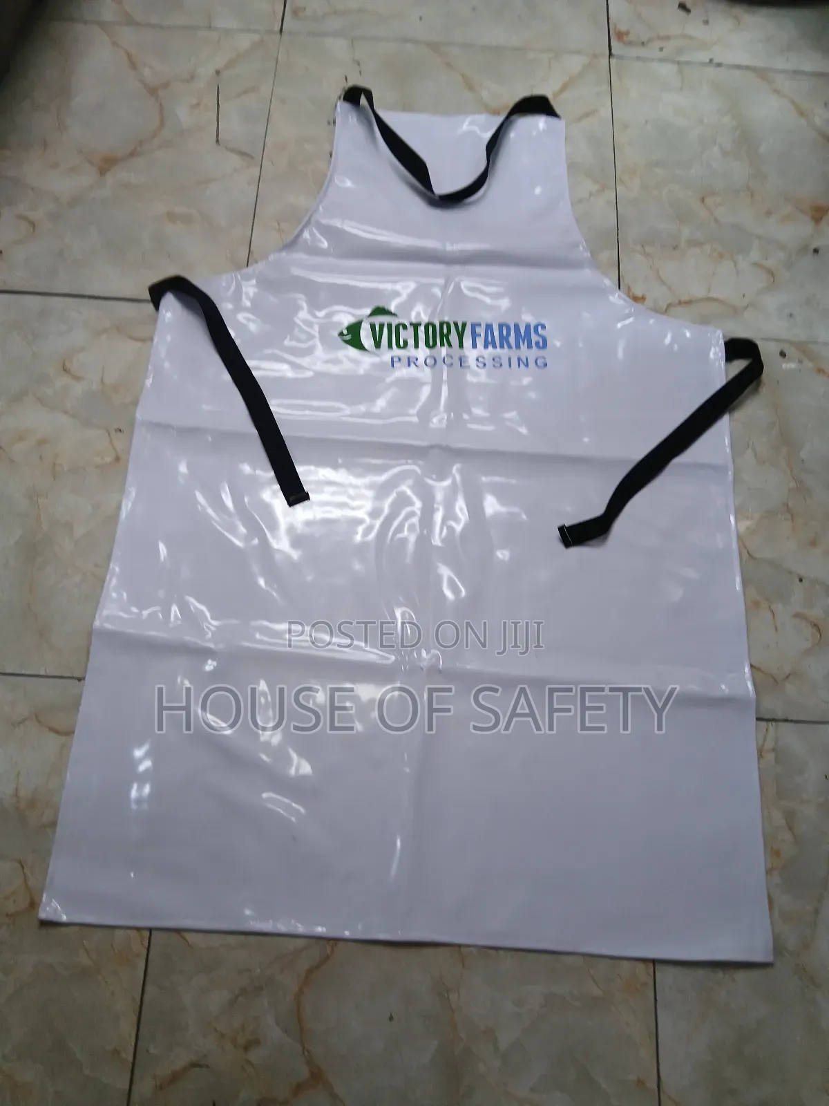 Water-Repellent Apron in White